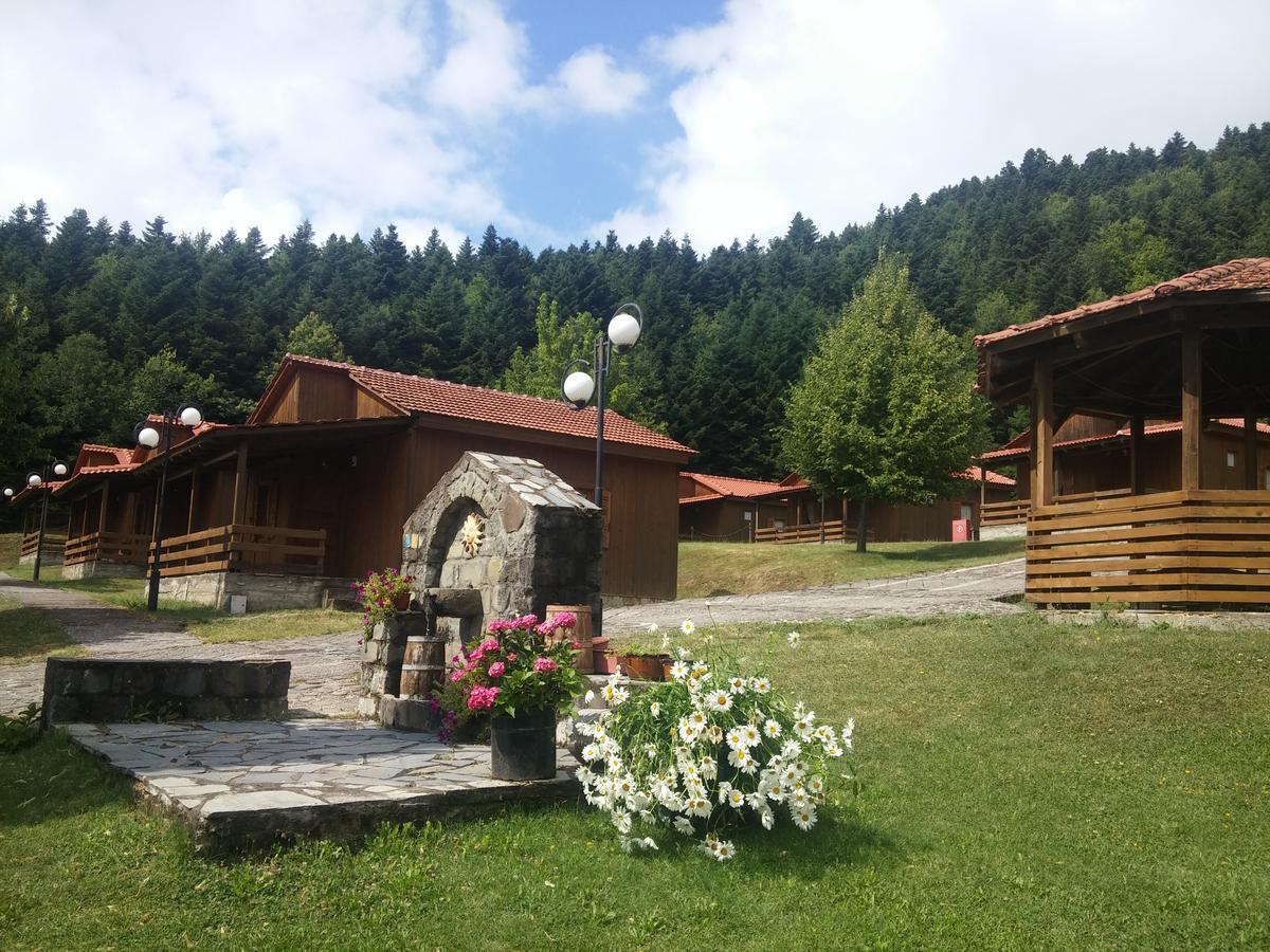 Livadaki Village Megali Kapsi Exterior photo